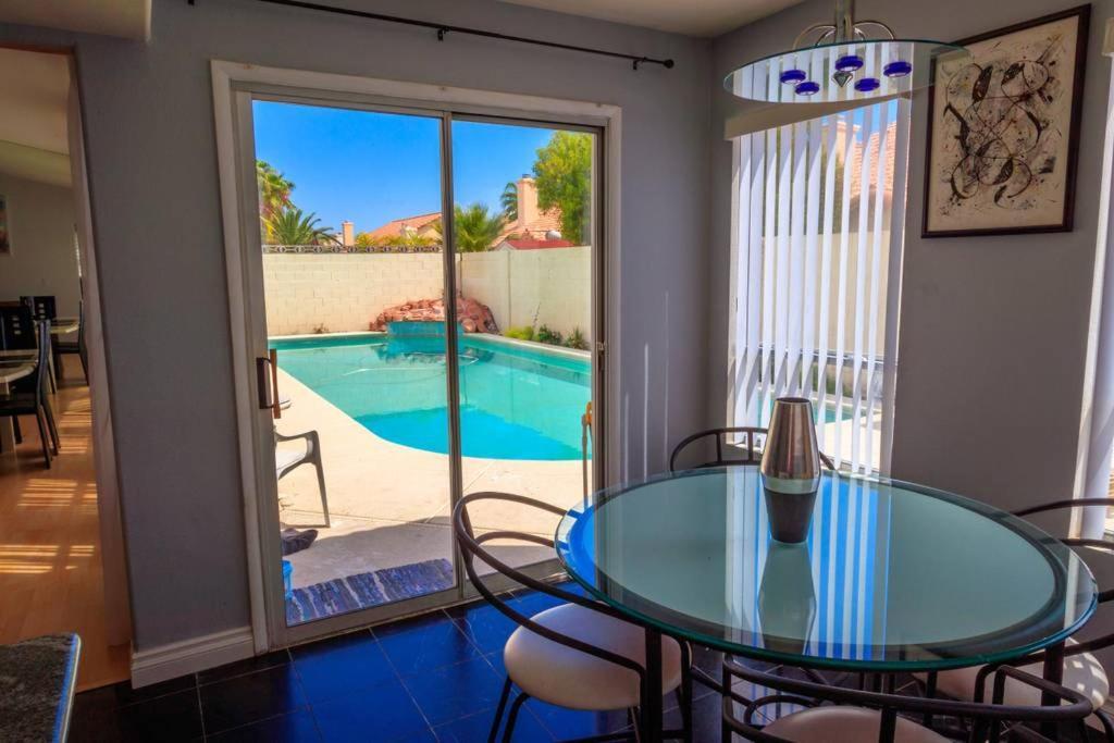Luxury 1900 Sq Ft House Huge 46 Ft Pool & Hot Spa Las Vegas Exterior foto